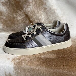 Revitalign Orthotic Casual Leather‎ Sneakers - Belmont Stripe Size9.5B B46